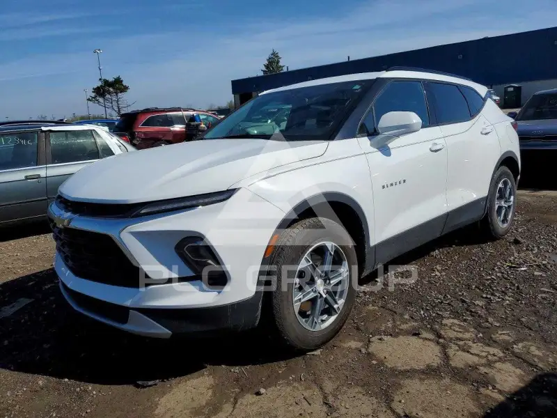 2023 Chevrolet Blazer photo