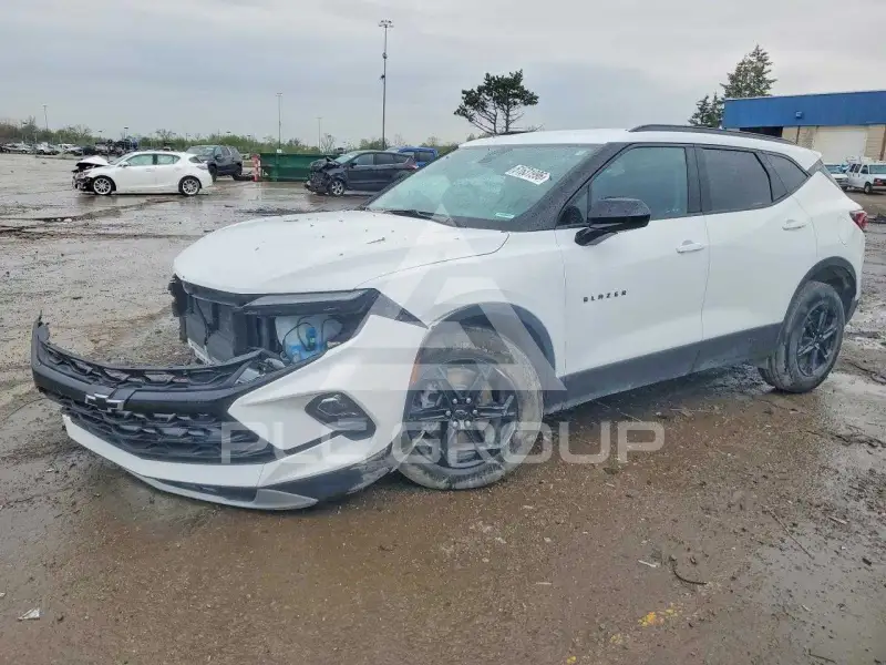 2023 Chevrolet Blazer фото