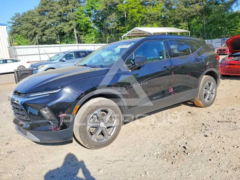 2023 Chevrolet Blazer photo