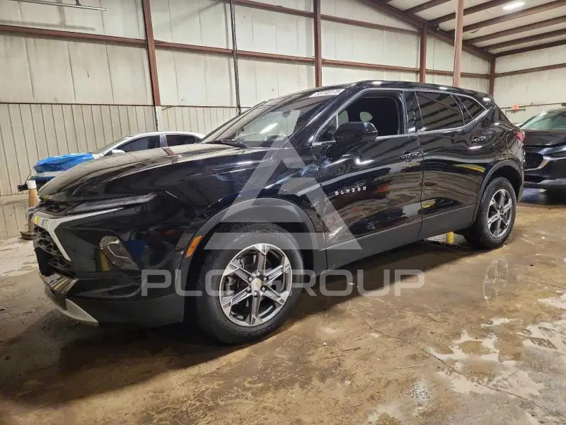 2023 Chevrolet Blazer photo