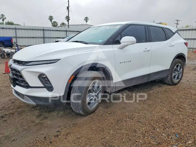 2023 Chevrolet Blazer фото