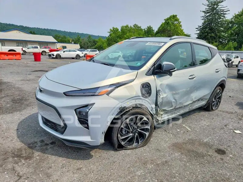 2023 Chevrolet Bolt photo