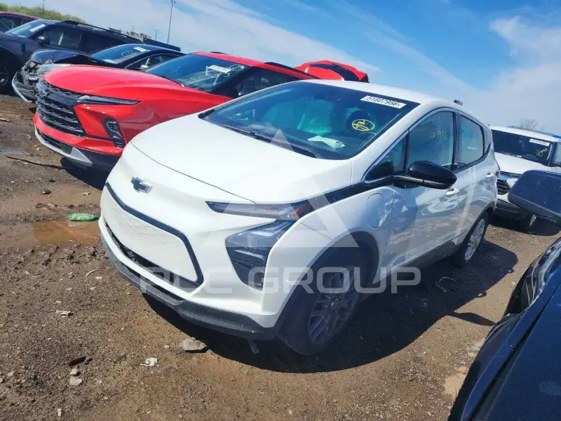 2023 Chevrolet Bolt photo