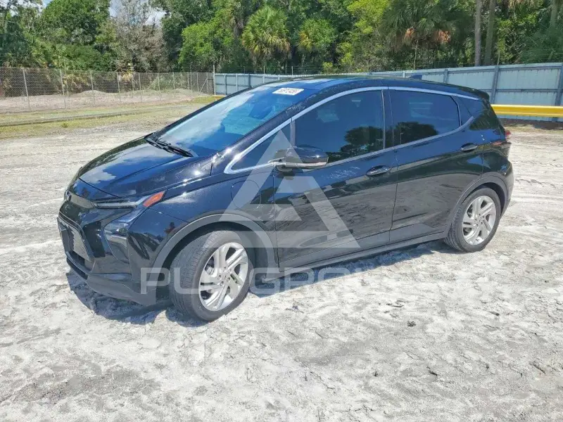 2023 Chevrolet Bolt photo