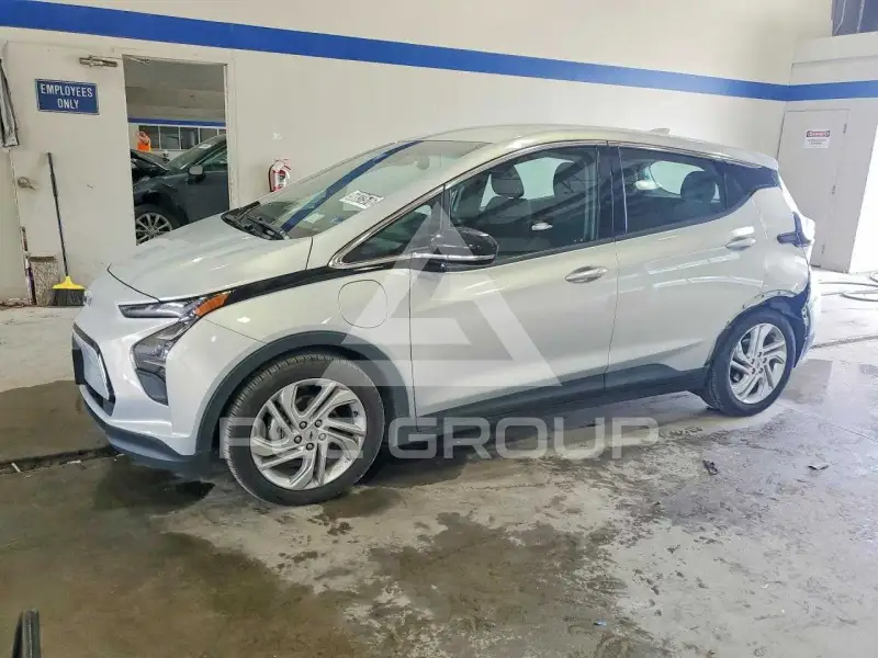 2023 Chevrolet Bolt фото