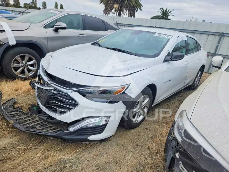 2023 Chevrolet Malibu photo