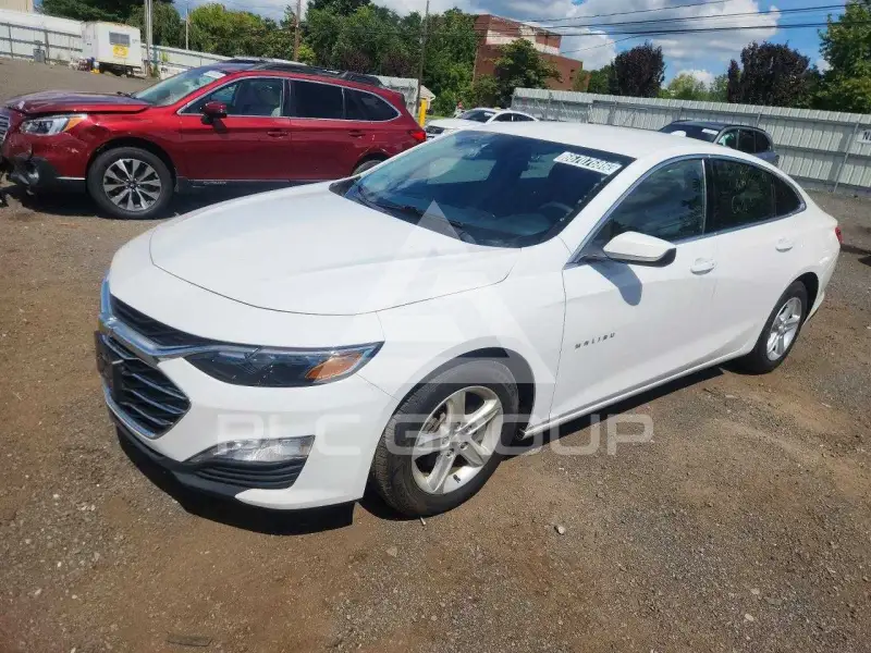 2023 Chevrolet Malibu photo