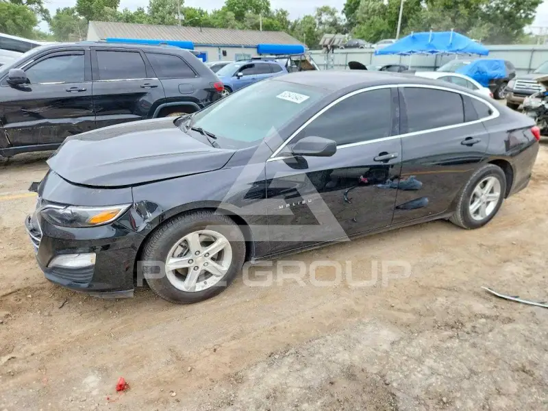 2023 Chevrolet Malibu photo