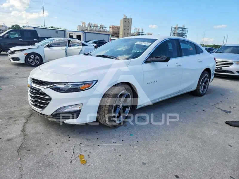 2023 Chevrolet Malibu photo