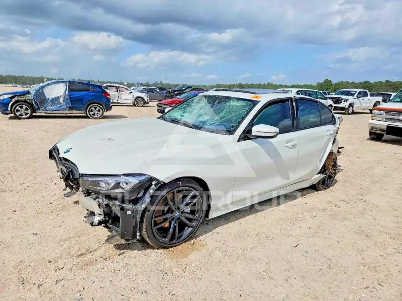 2023 BMW  фото