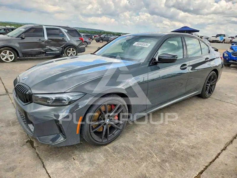 2023 BMW 330 фото