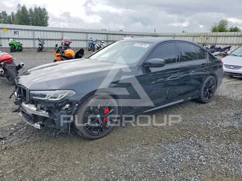 2023 BMW 540 фото