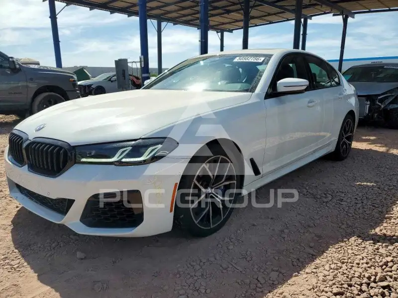 2023 BMW 540 фото