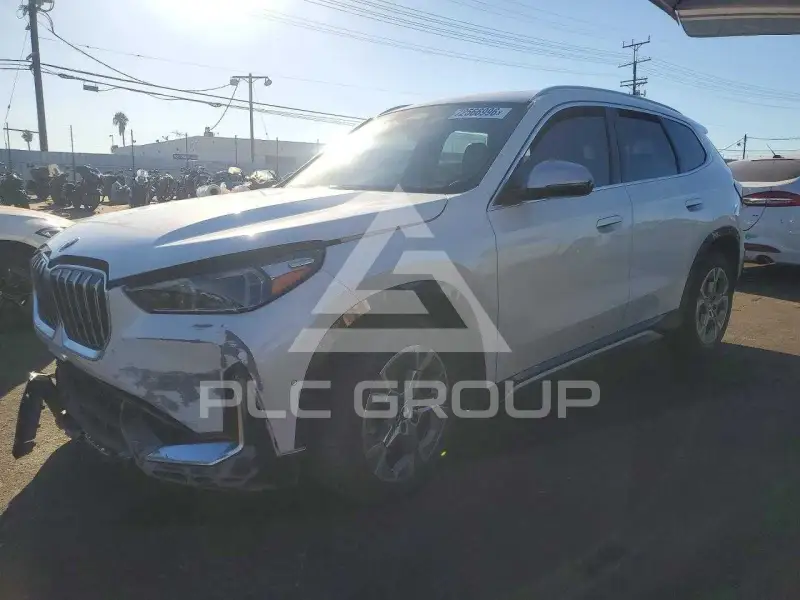 2023 BMW X1 photo