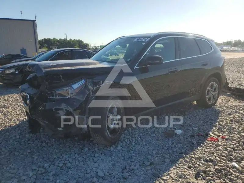 2023 BMW X1 фото