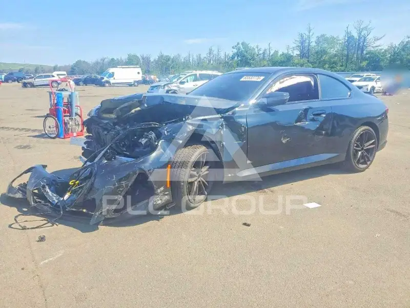 2023 BMW M2 photo