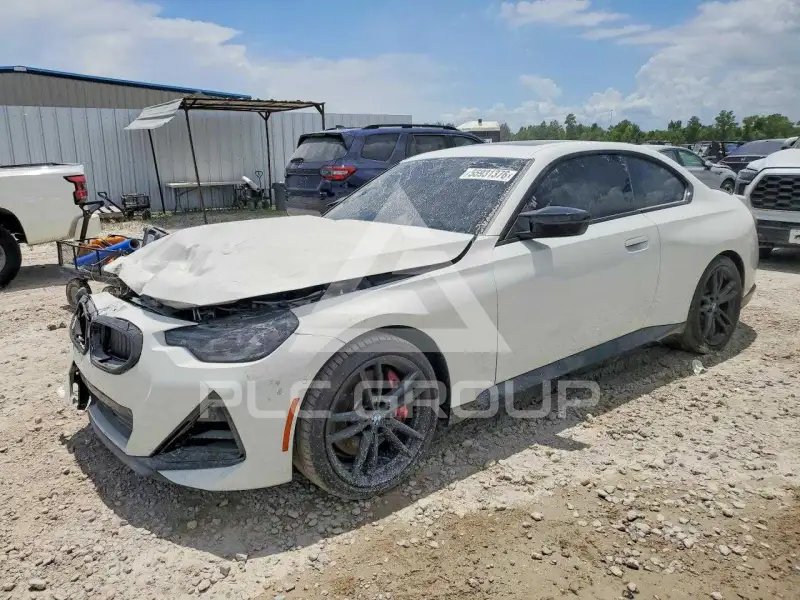 2023 BMW M2 photo