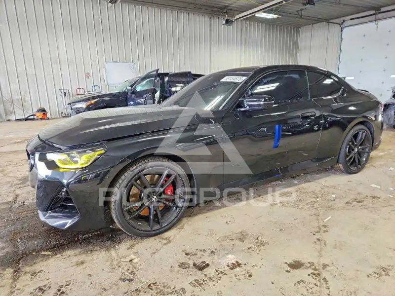 2023 BMW M2 фото