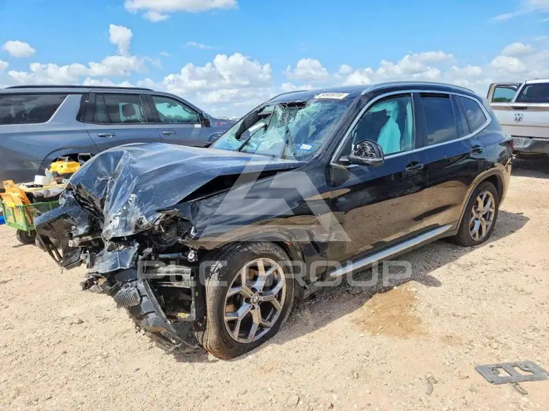 2023 BMW X3 photo