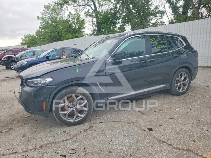2023 BMW X3 фото