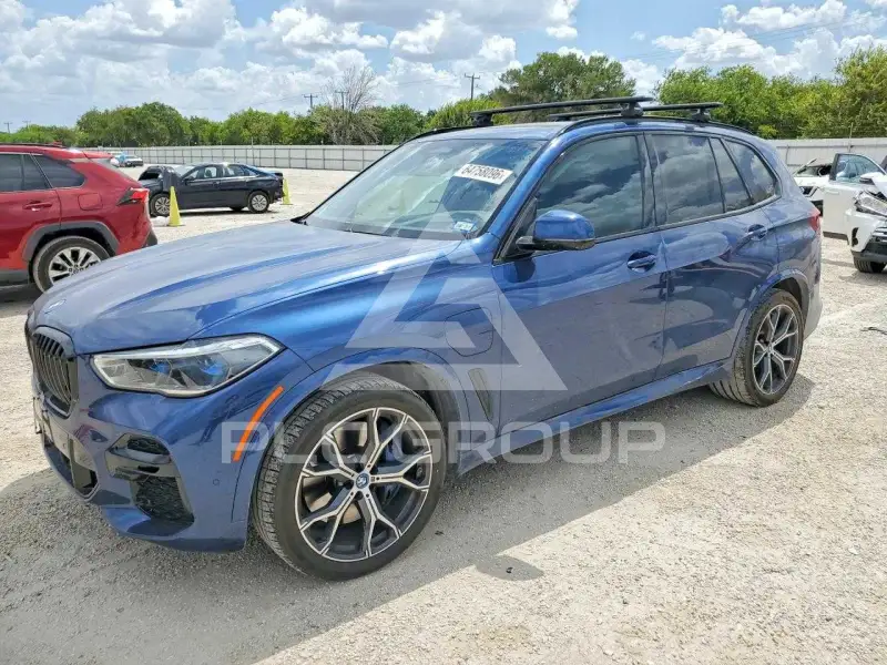2023 BMW X5 фото