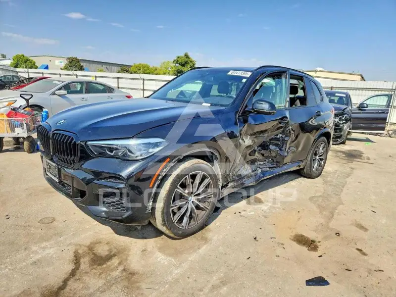 2023 BMW X5 фото