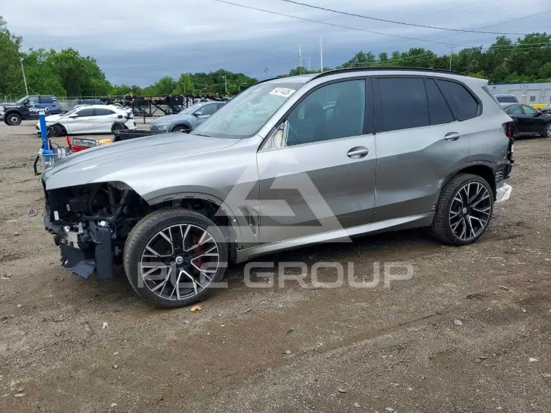 2023 BMW X5 photo