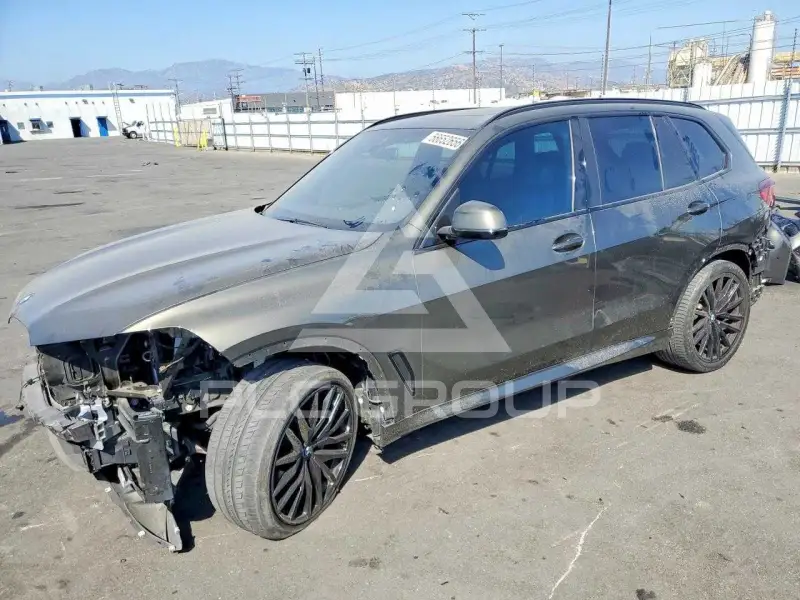 2023 BMW X5 фото