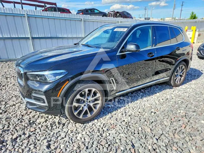 2023 BMW X5 фото