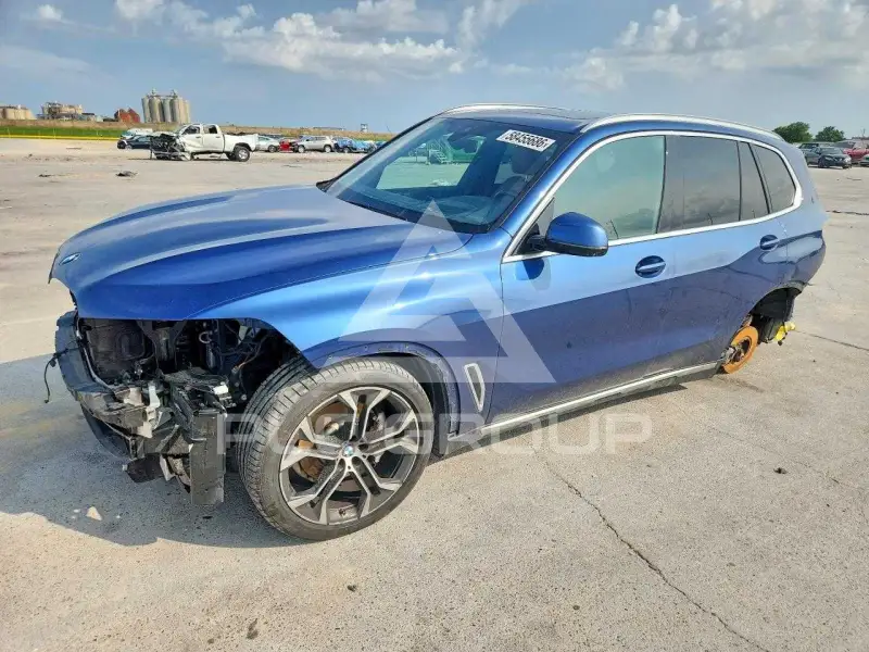 2023 BMW X5 photo