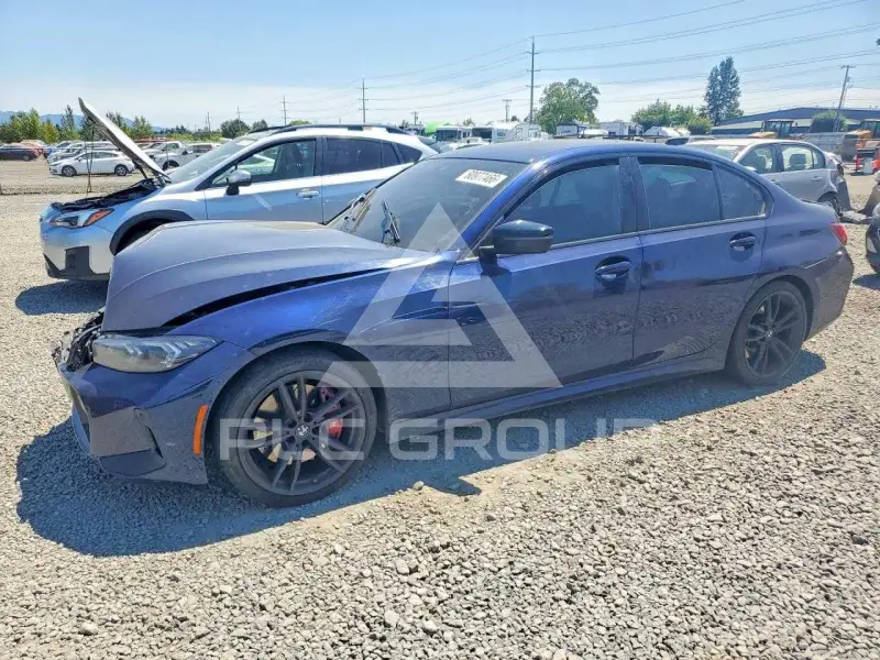 2023 BMW 330 photo