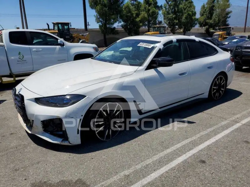 2023 BMW I4 фото