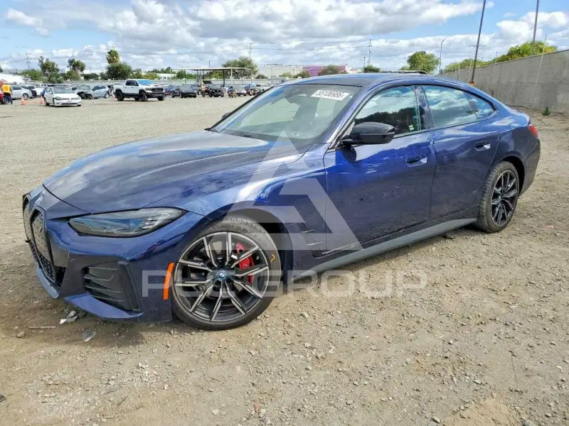 2023 BMW I4 фото