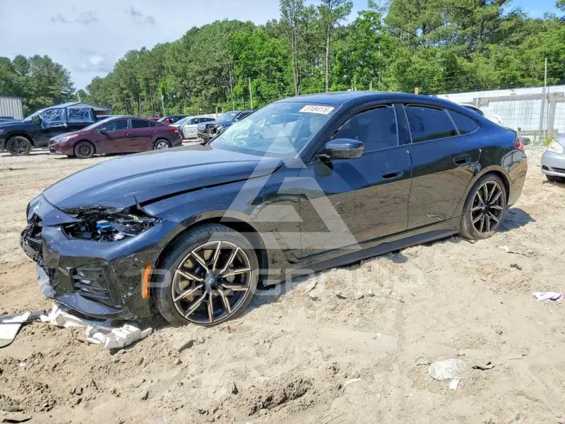 2023 BMW I4 фото