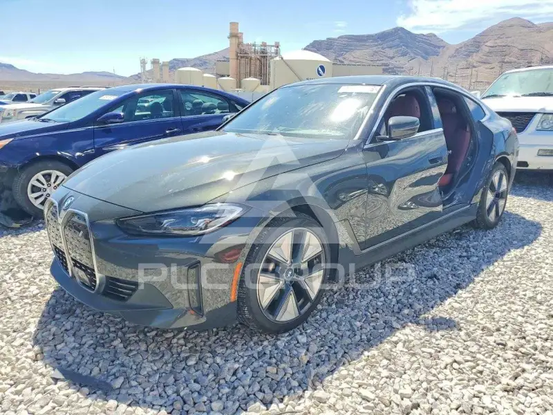 2023 BMW I4 фото