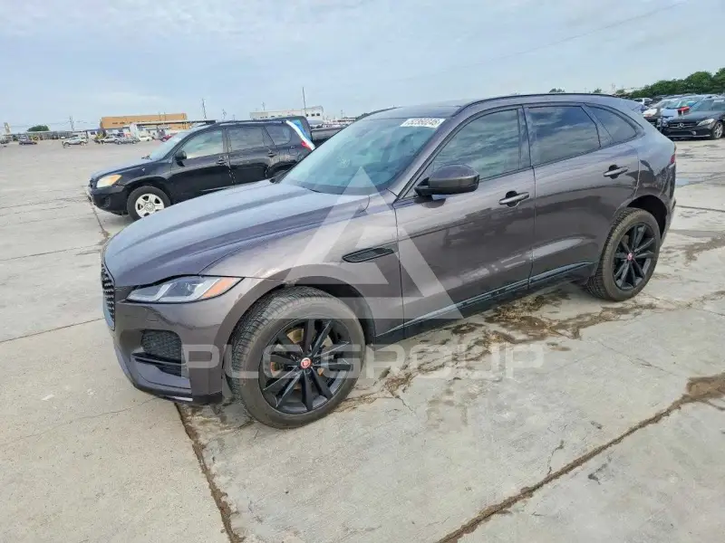 2023 Jaguar F-PACE photo