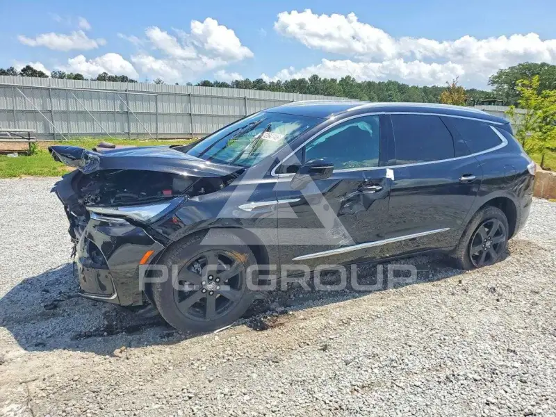 2023 Buick ENCLAVE photo