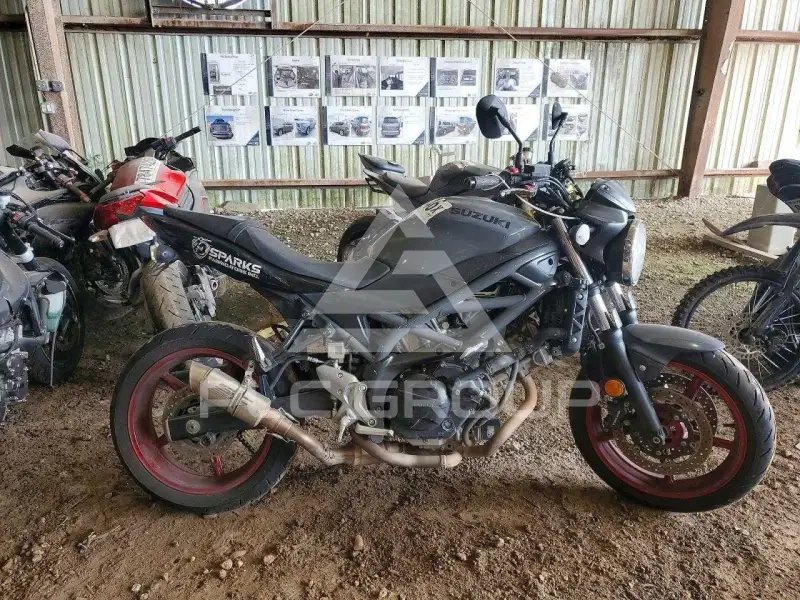 2023 Suzuki SV650 фото