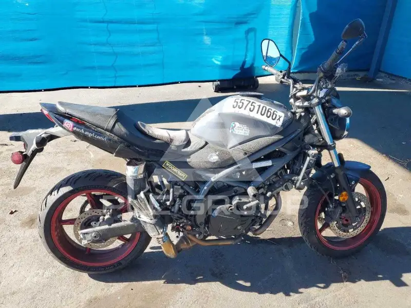 2023 Suzuki SV650 фото