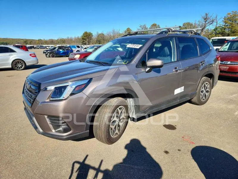 2023 Subaru Forester фото