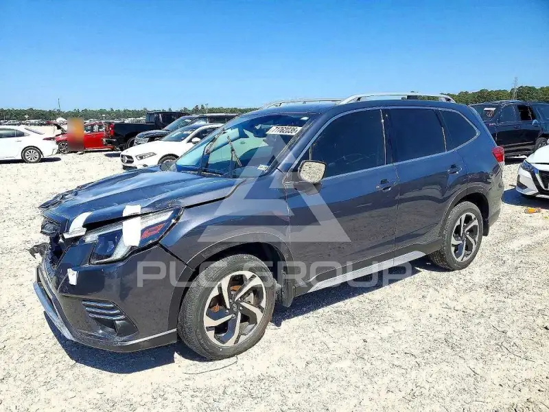 2023 Subaru Forester фото