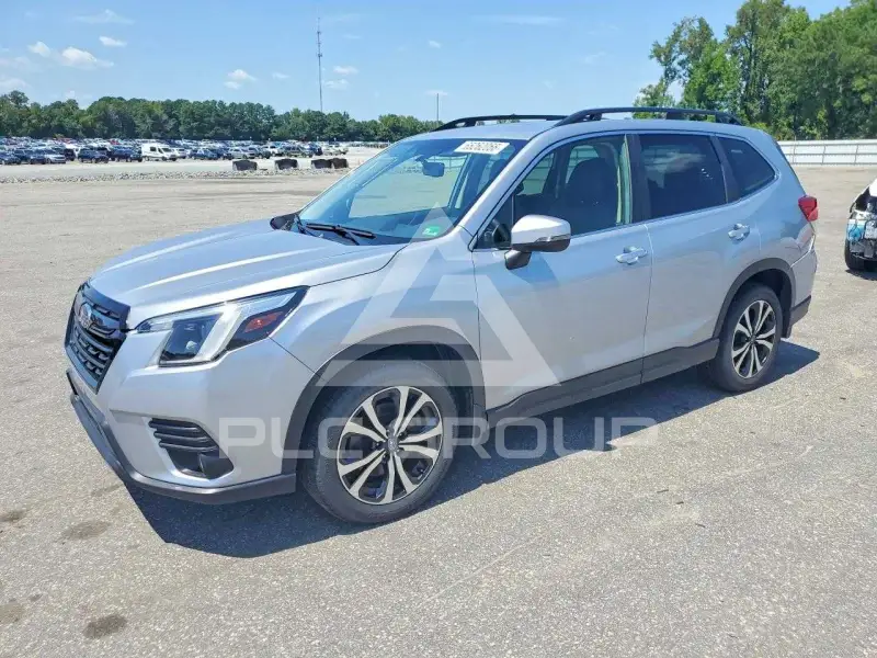 2023 Subaru Forester фото