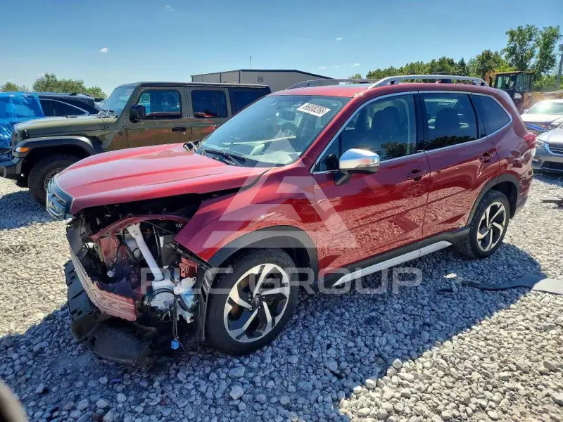 2023 Subaru Forester фото