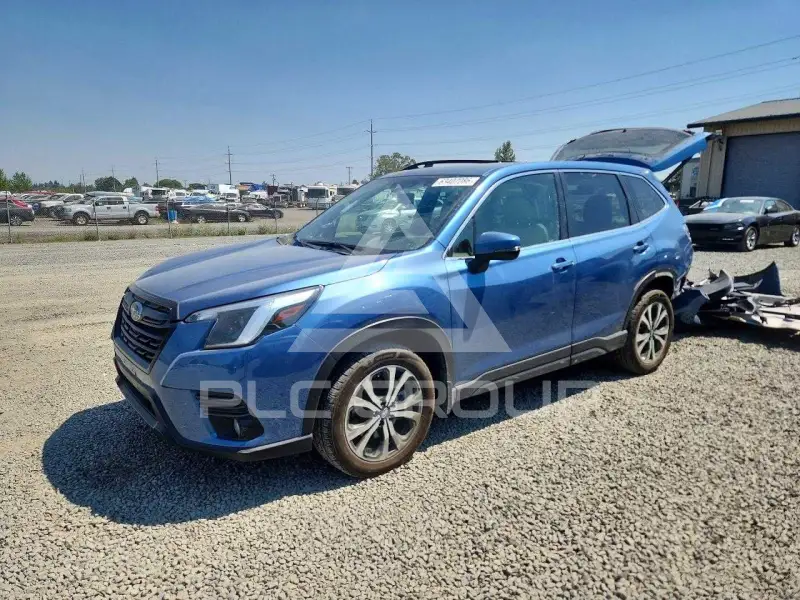 2023 Subaru Forester photo