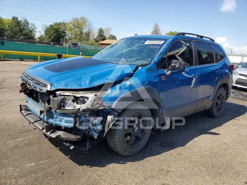 2023 Subaru Forester фото