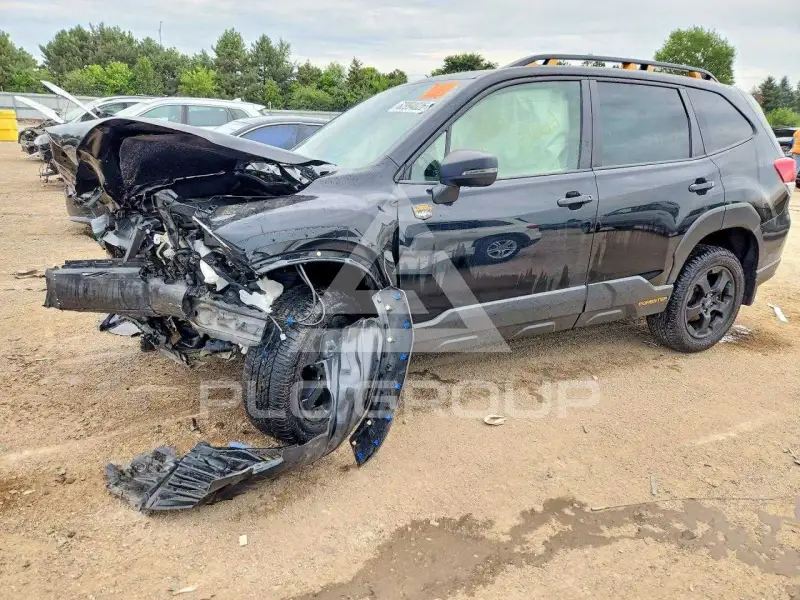 2023 Subaru Forester photo