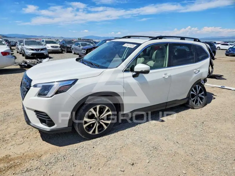 2023 Subaru Forester фото