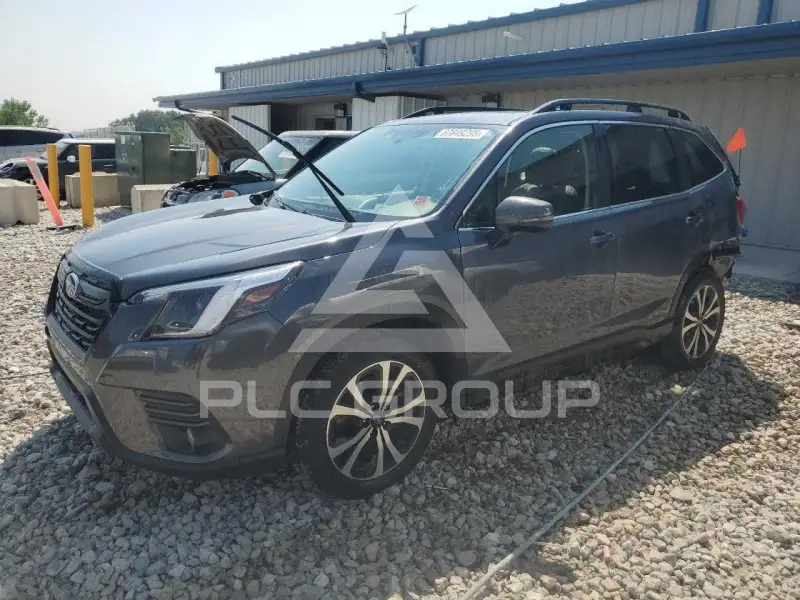 2023 Subaru Forester фото