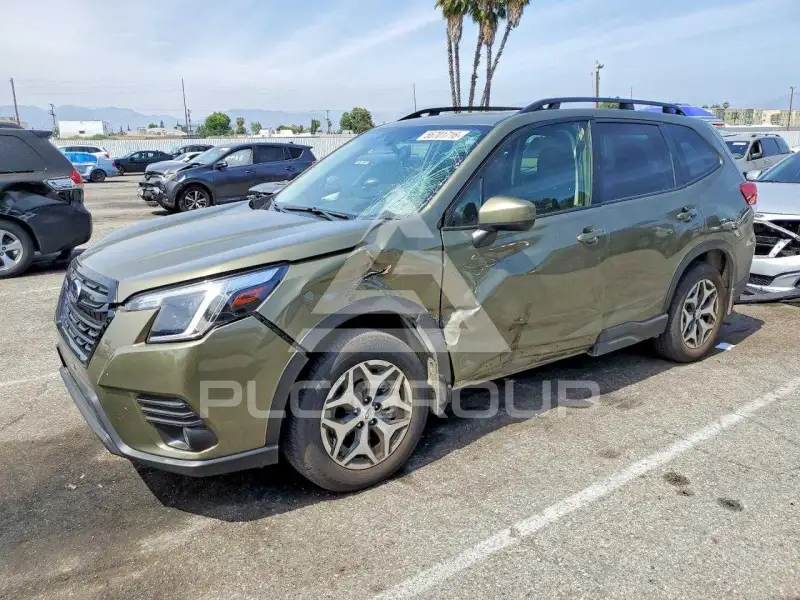 2023 Subaru Forester фото