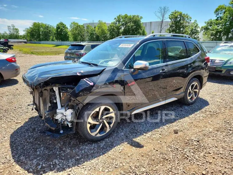 2023 Subaru Forester фото
